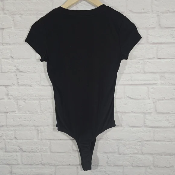 M ALYA Black Short Sleeve Bodysuit Womens Size S Ribbed Stretch Francesca's Cute - Picture 4 of 9
